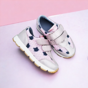 MAZUREK  AIRWALK PEARL CATS (25-36)     
